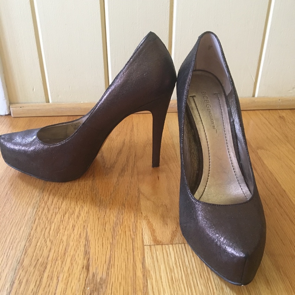 BCBG heels